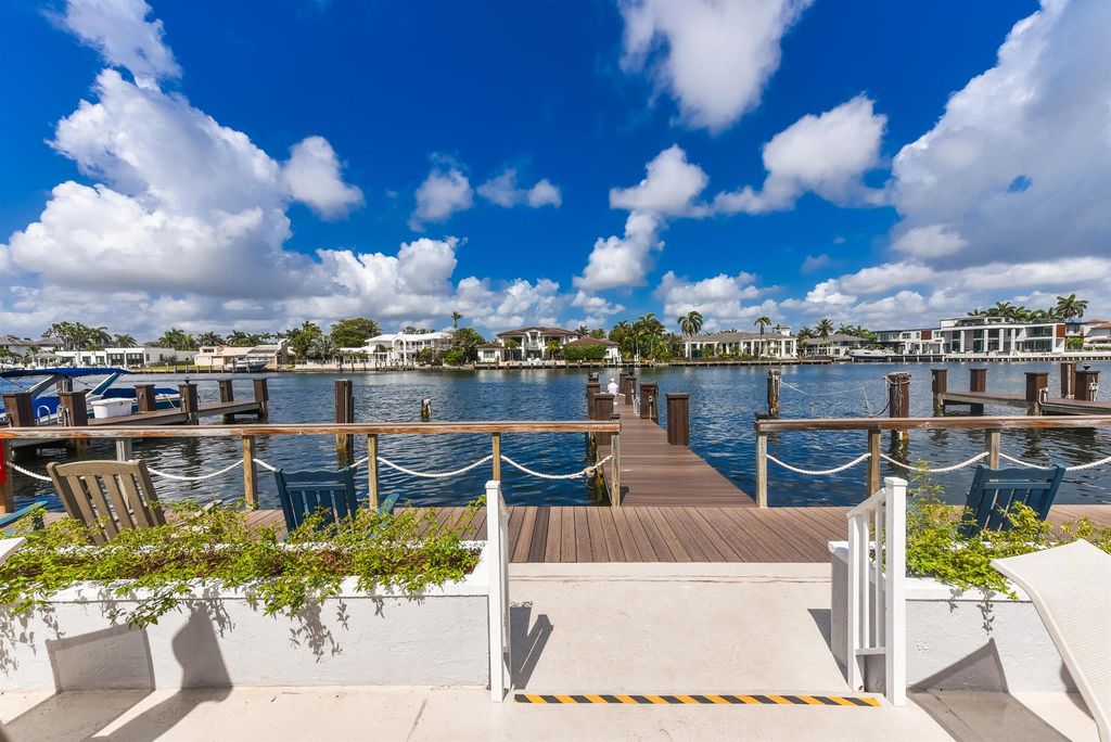 Image 28 of property listing at 3310 S Ocean Boulevard 631d, Highland Beach, FL 33487