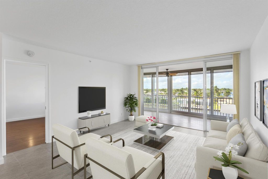Image 9 of property listing at 3310 S Ocean Boulevard 631d, Highland Beach, FL 33487