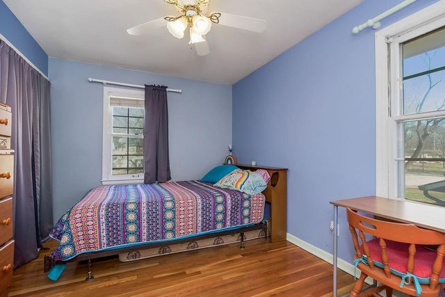 13250 Park Hills Drive, Grandview, MO 64030