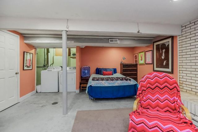 13250 Park Hills Drive, Grandview, MO 64030