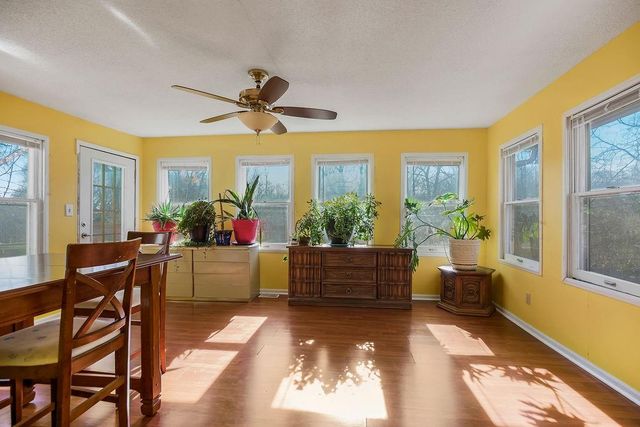 13250 Park Hills Drive, Grandview, MO 64030