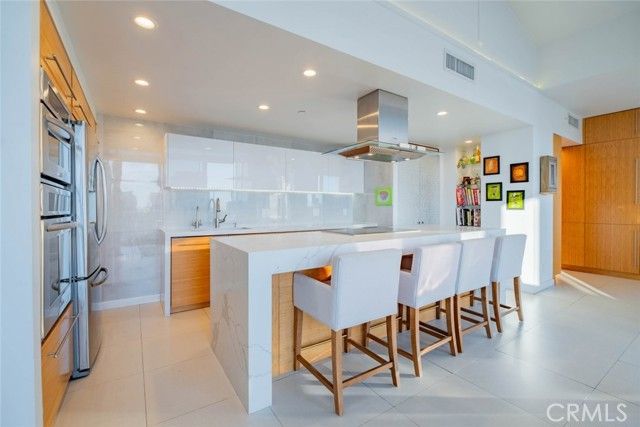 1155 N Brand Boulevard, Glendale, CA 91202