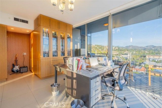 1155 N Brand Boulevard, Glendale, CA 91202