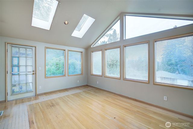 2559 NE 98th Street, Seattle, WA 98115