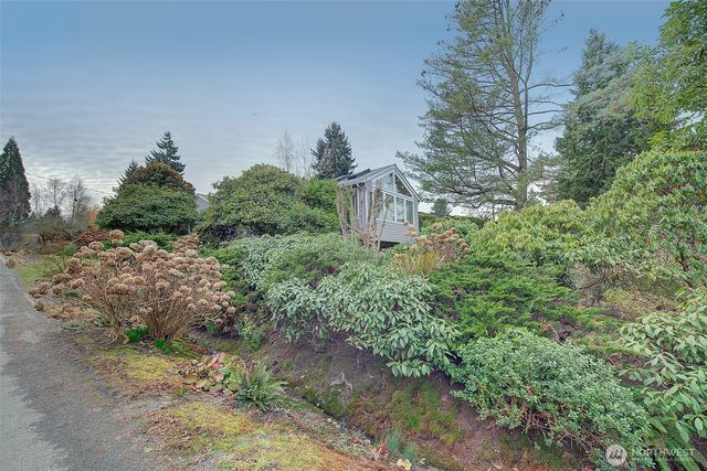 2559 NE 98th Street, Seattle, WA 98115
