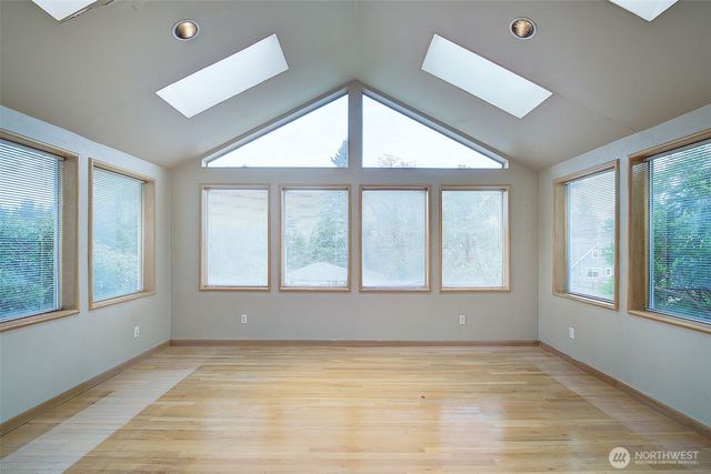 2559 NE 98th Street, Seattle, WA 98115