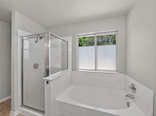 815 Lantana LN, Leander, TX 78641