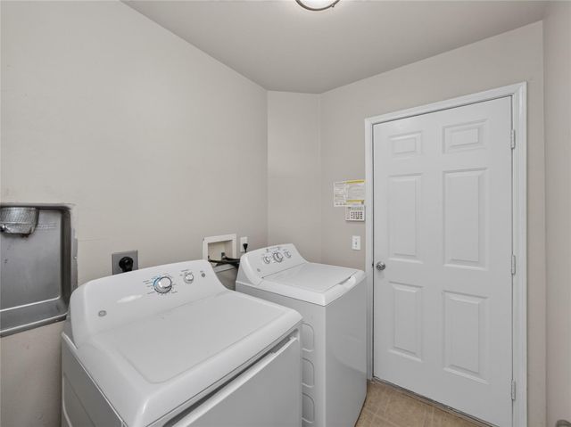 815 Lantana LN, Leander, TX 78641