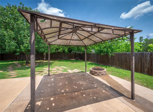 815 Lantana LN, Leander, TX 78641