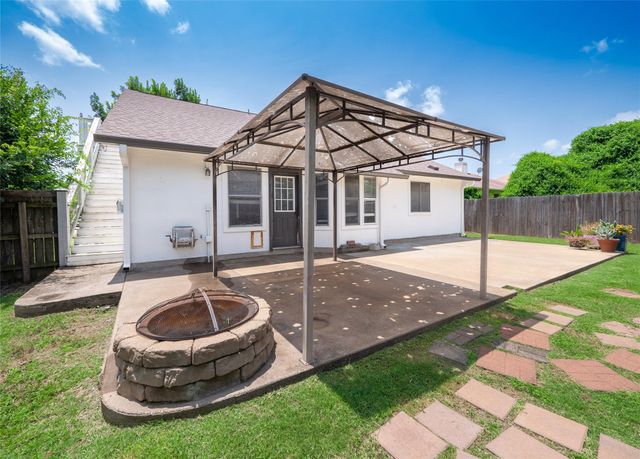 815 Lantana LN, Leander, TX 78641