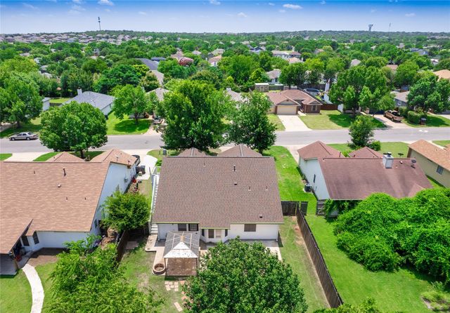 815 Lantana LN, Leander, TX 78641