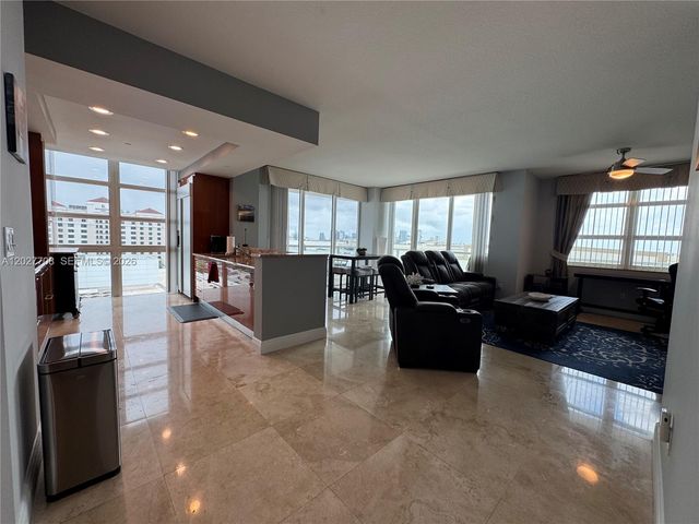1819 SE 17th St 912, Fort Lauderdale, FL 33316
