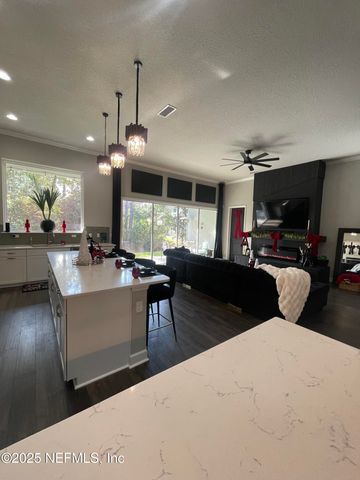 4328 EAGLE LANDING Parkway, Orange Park, FL 32065