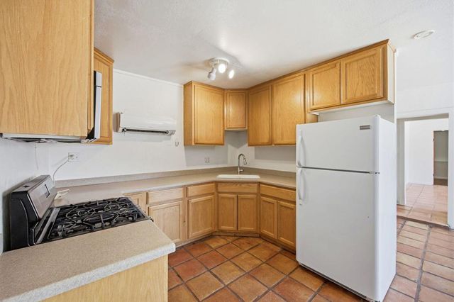 6757 Adobe Road, 29 Palms, CA 92277