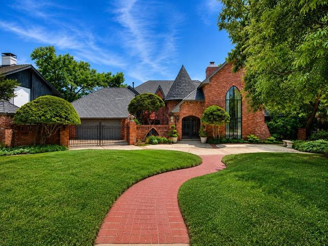 2006 Morning Dew Trail, Norman, OK 73072