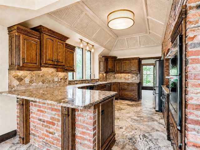 2006 Morning Dew Trail, Norman, OK 73072