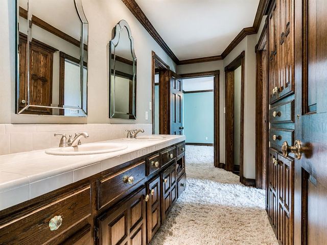 2006 Morning Dew Trail, Norman, OK 73072