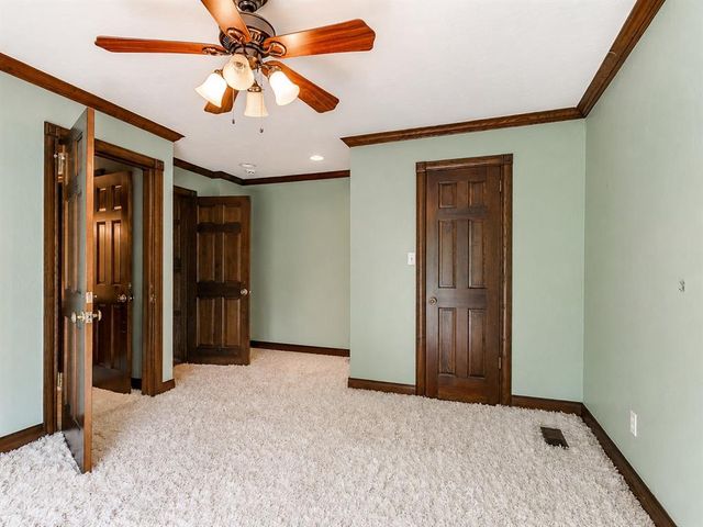 2006 Morning Dew Trail, Norman, OK 73072