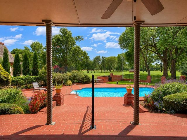 2006 Morning Dew Trail, Norman, OK 73072