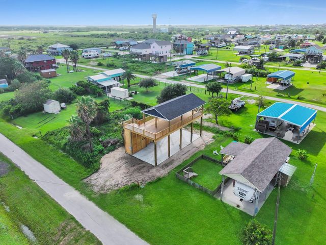 151 Bud Drive, Crystal Beach, TX 77650
