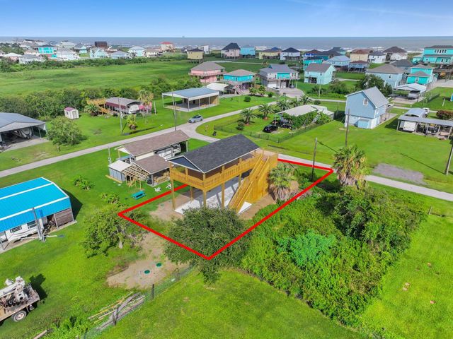 151 Bud Drive, Crystal Beach, TX 77650