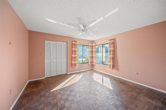 4113 CARRIAGE DRIVE 24, Sarasota, FL 34241