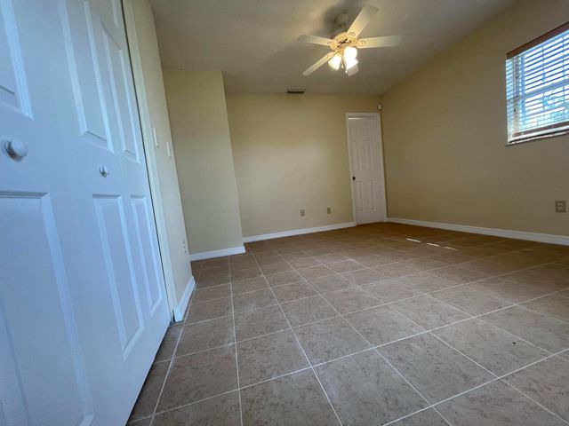 3101 Avenue T, Fort Pierce, FL 34947