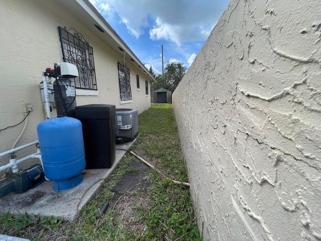 3101 Avenue T, Fort Pierce, FL 34947