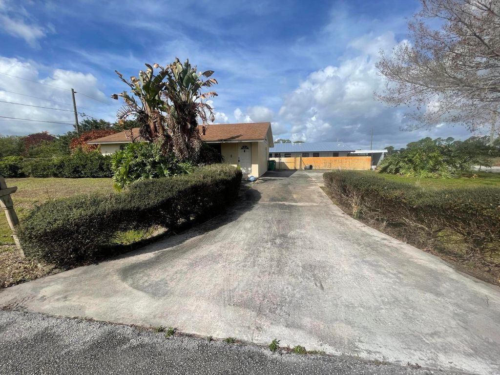 3101 Avenue T, Fort Pierce, FL 34947