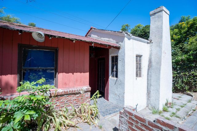5007 Los Robles Street, Los Angeles, CA 90041