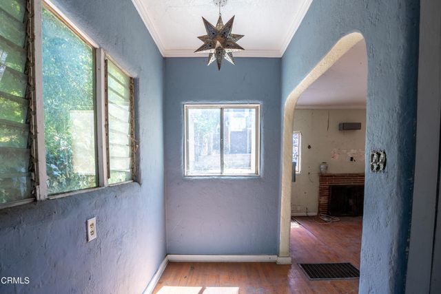 5007 Los Robles Street, Los Angeles, CA 90041