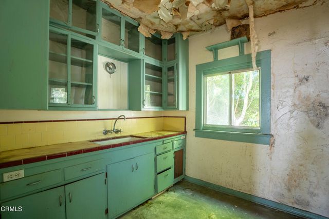 5007 Los Robles Street, Los Angeles, CA 90041