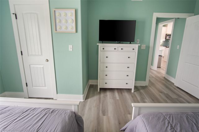 812 S Crystal Beach Road, Crystal Beach, TX 77650