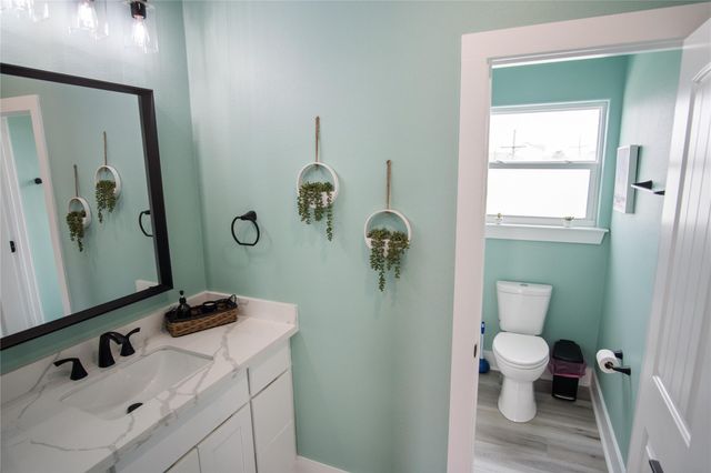 812 S Crystal Beach Road, Crystal Beach, TX 77650