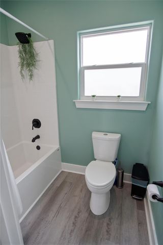 812 S Crystal Beach Road, Crystal Beach, TX 77650