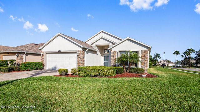 1611 Lago Mar Drive, Melbourne, FL 32940