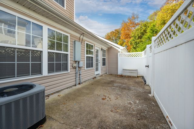 106 Antler Ridge Cir, Nashville, TN 37214