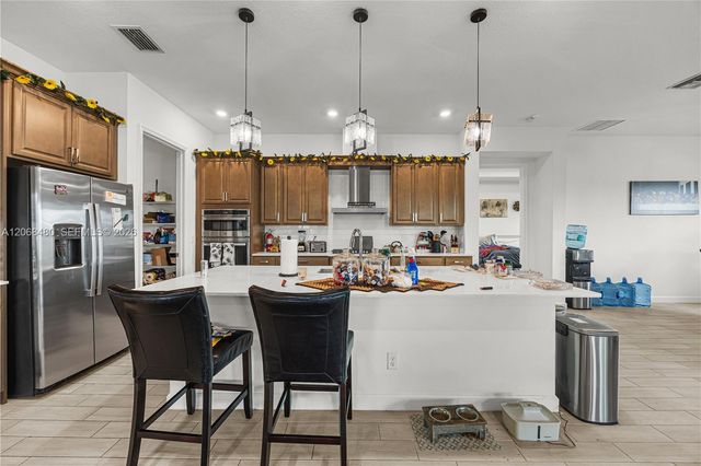 1085 Haywagon Trail, Loxahatchee, FL 33470