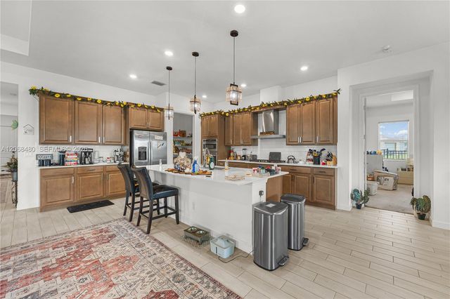 1085 Haywagon Trail, Loxahatchee, FL 33470