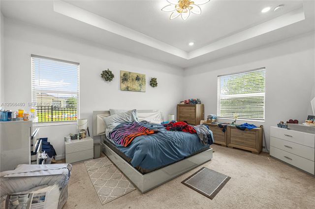 1085 Haywagon Trail, Loxahatchee, FL 33470