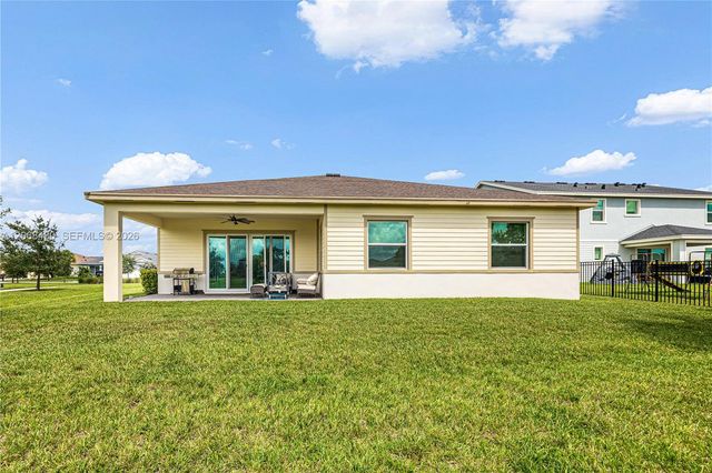 1085 Haywagon Trail, Loxahatchee, FL 33470