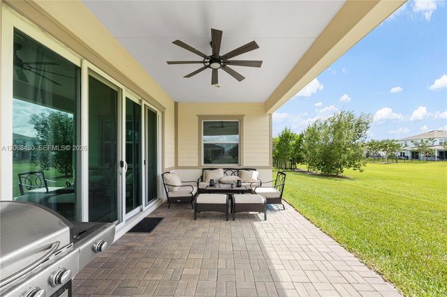 1085 Haywagon Trail, Loxahatchee, FL 33470