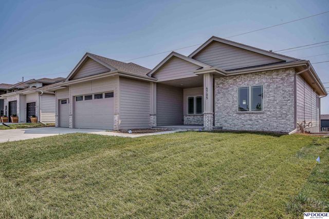3507 S 219 Street, Elkhorn, NE 68022
