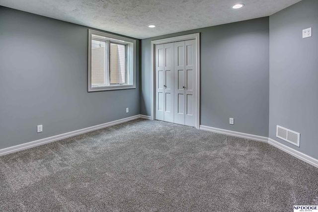 3507 S 219 Street, Elkhorn, NE 68022