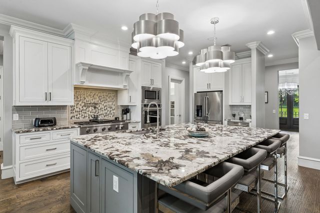 517 Pine Island Circle, Heath, TX 75032