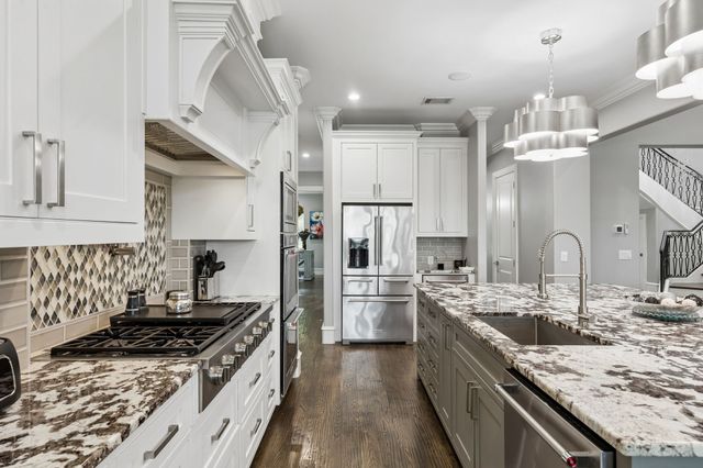 517 Pine Island Circle, Heath, TX 75032