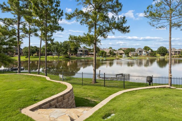 517 Pine Island Circle, Heath, TX 75032