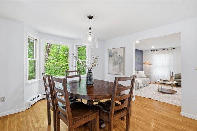 25 North St, Hopkinton, MA 01748