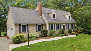 25 North St, Hopkinton, MA 01748