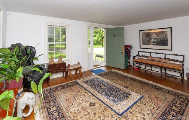 64 S Quaker Hill Road, Pawling, NY 12564